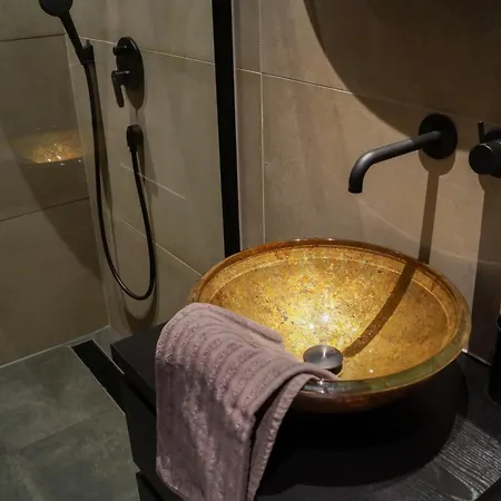 Super De Luxe Privekamer Op Toplocatie - 1 Pansiyon *