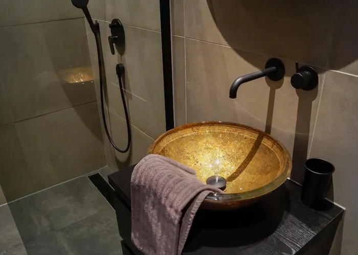 Super De Luxe Privekamer Op Toplocatie - 1 Homestay szállás *